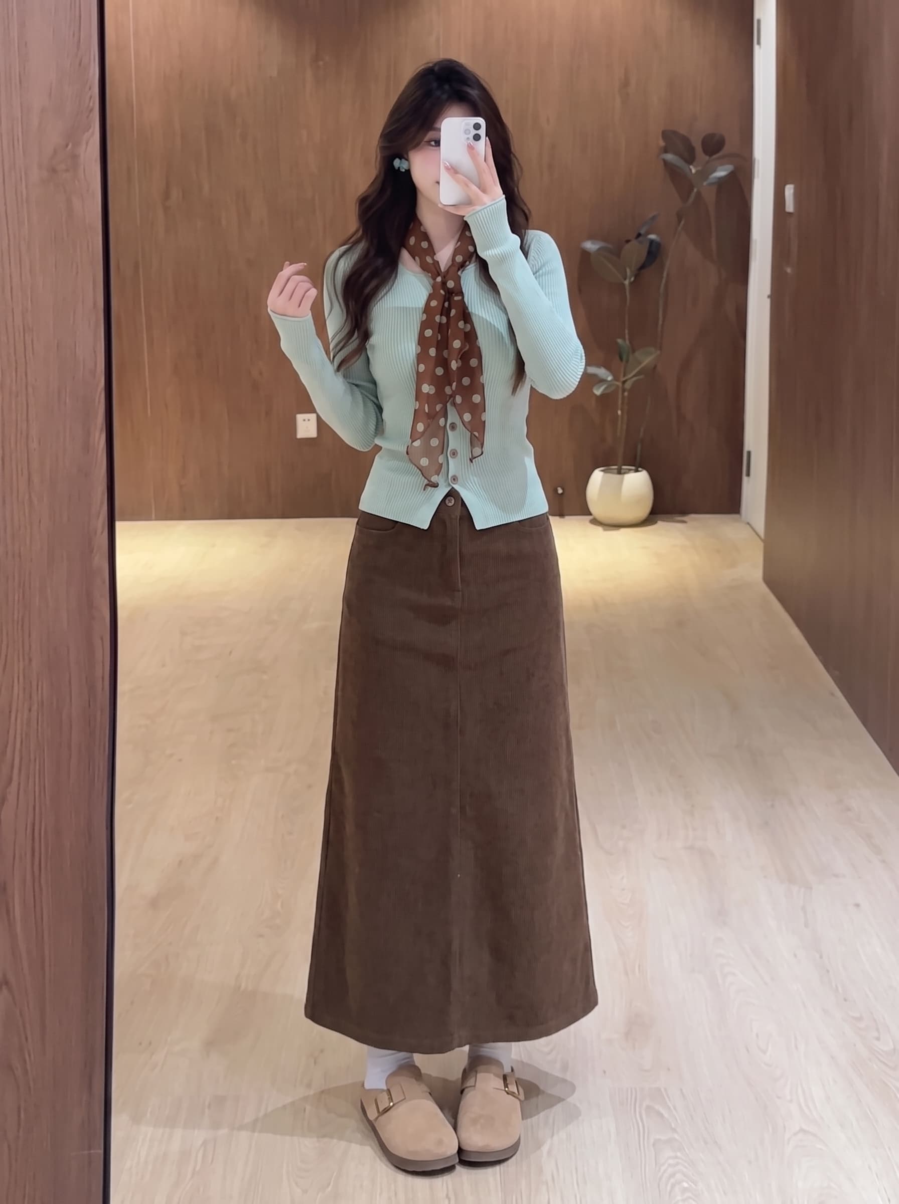 실사 빅 사이즈 여성 의류 한 부서 녹색 긴팔 니트 스웨터 여성 이른 가을 몸매 가꾸기 얇은 스타일 스웨터 반신 치마 세트 상세 이미지 7