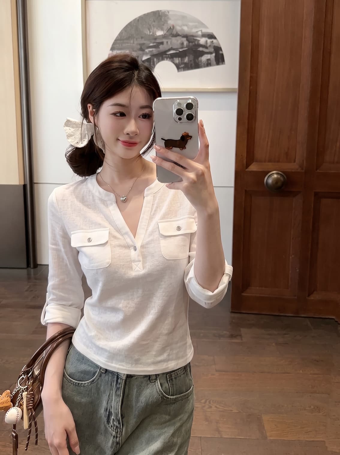 실사 가을 패션 다용도 고급 센스 화이트 편안함 통기성 중간 소매 티셔츠 여성 레저 바람 새로운 맨위