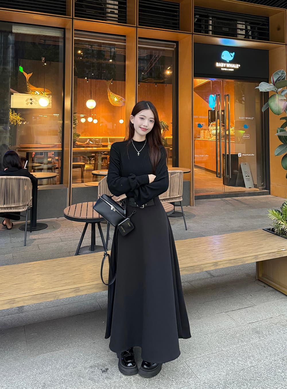 실사 빅 사이즈 여성 의류 페이크 레이어드 여성 가을 겨울 새로운 긴팔 터틀넥 패치워크 슬림해 보이는 허리 수축 만나는 작은 검은 드레스 이미지 2