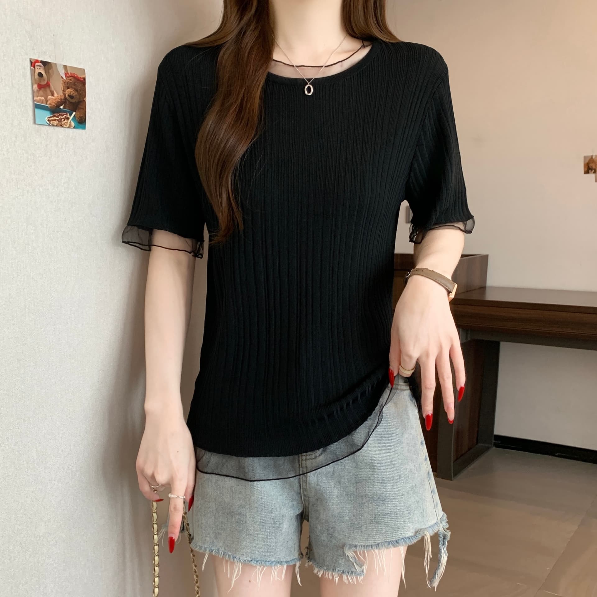지방 mm 검정색 반팔 티셔츠 여성 2026 새로운 표지 배 슬림해 보이는 프릴 망사 패치워크 품격 맨위 상세 이미지 19