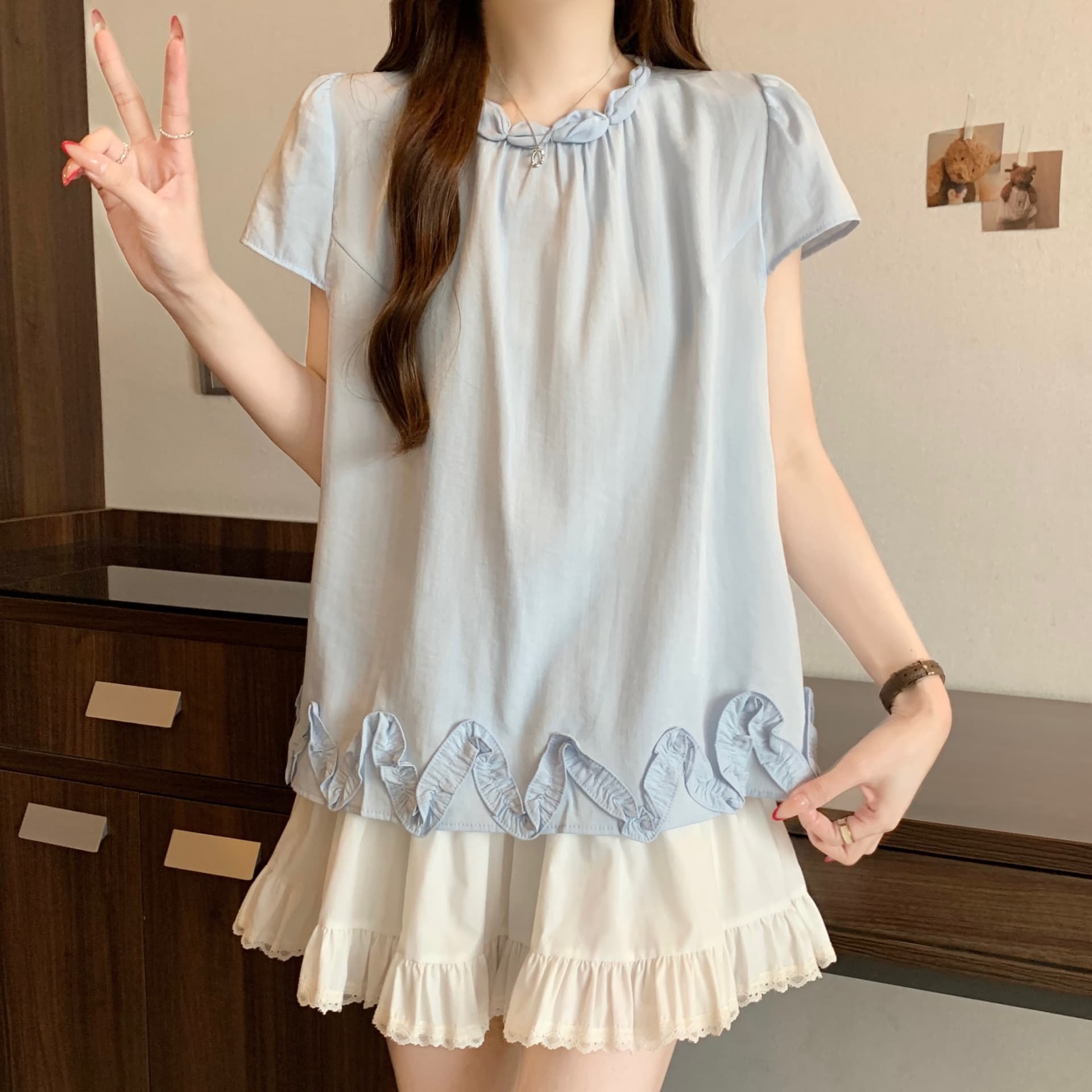 지방 mm 목이버섯 레이스 밑단 반팔 여성 셔츠 2026 새로운 루즈핏 슬림해 보이는 부드러운 바람 작은 셔츠 맨위 상세 이미지 24