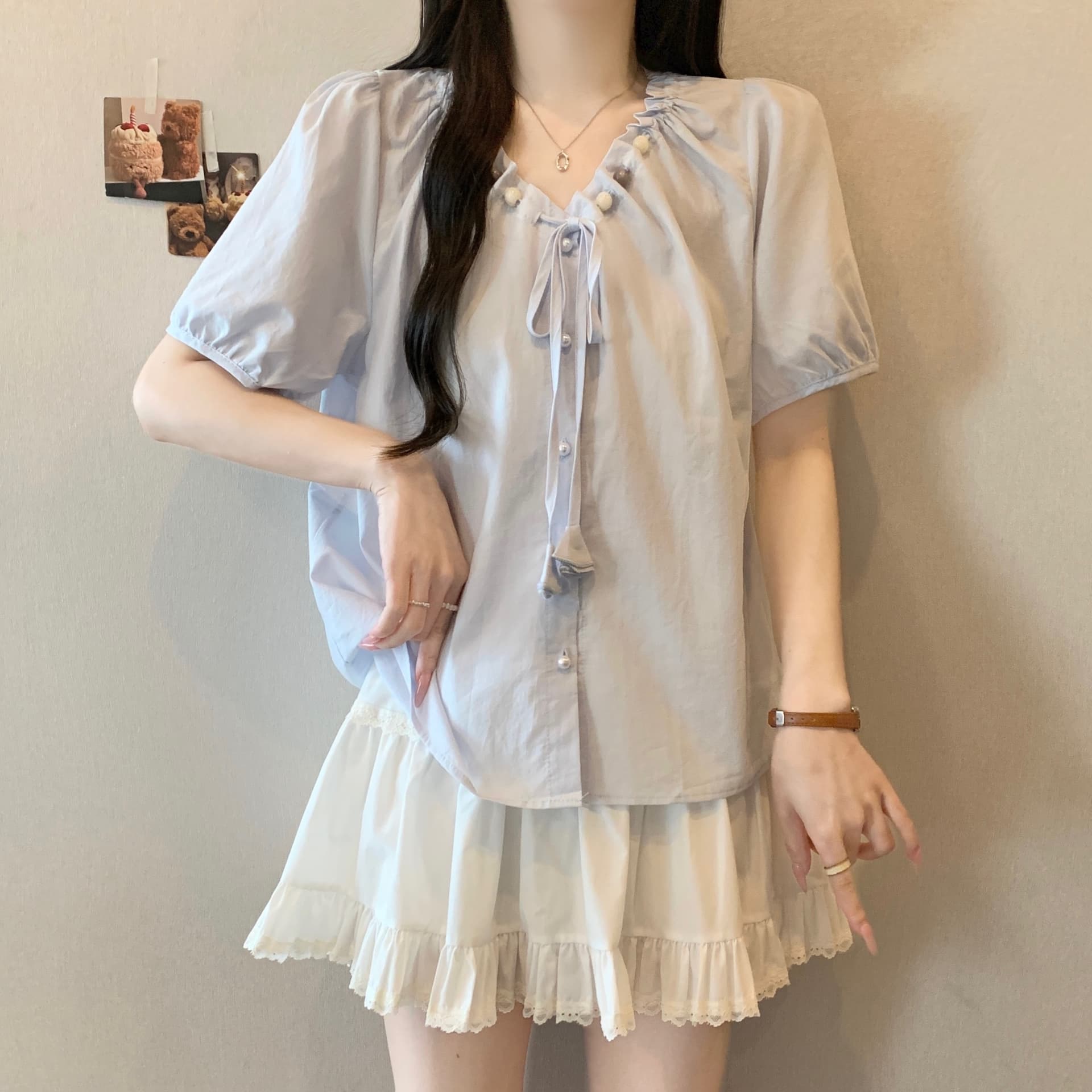 지방 mm 달콤함 귀여운 바람 프랑스식 거품 소매 여성 셔츠 여름 펌프 로프 장식 공 꽃 칼라 우아함 연령 감소 맨위 상세 이미지 3