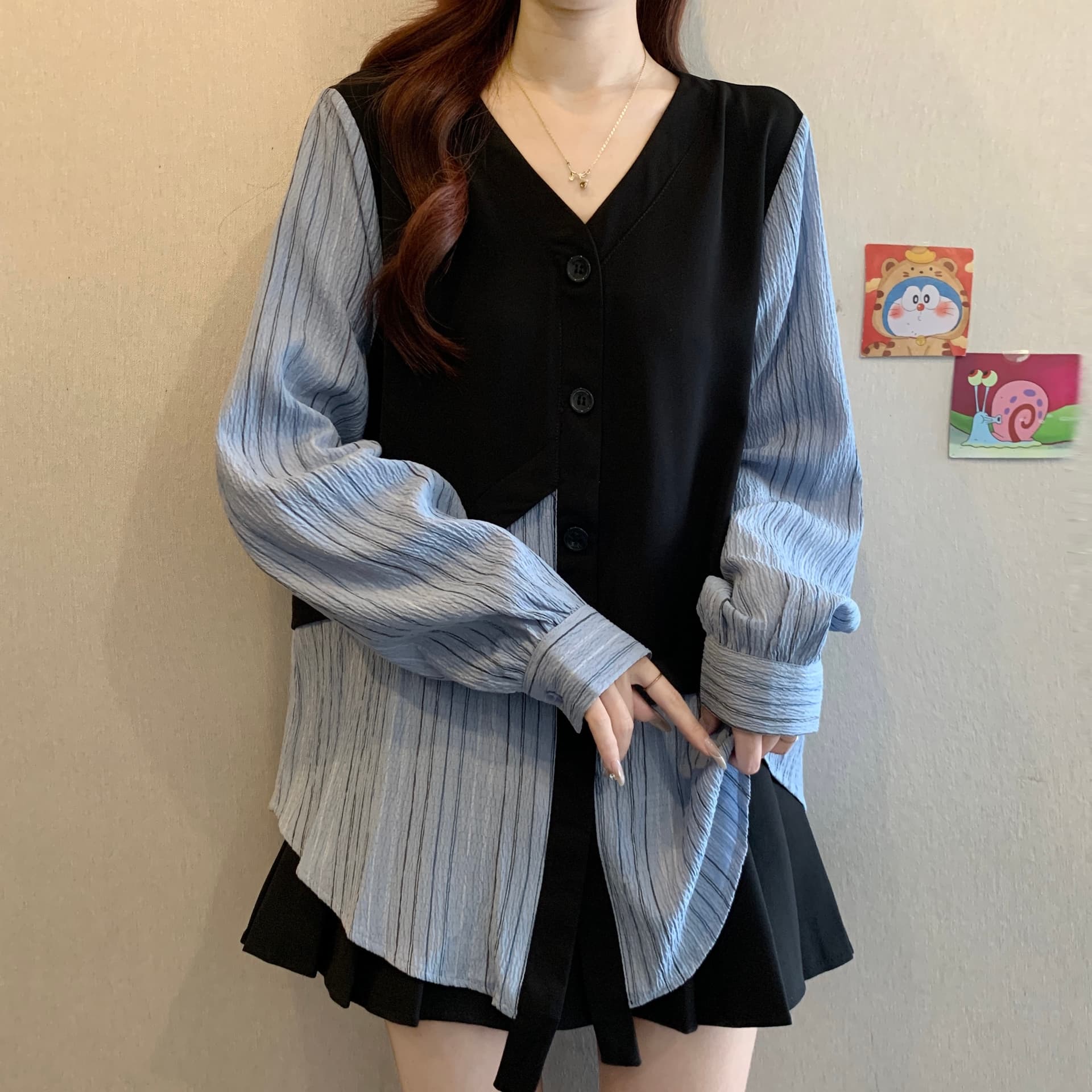 2026 년 가을 새로운 불규칙 페이크 레이어드 셔츠 다용도 슬림해 보이는 지방 mm 맨위 여성 오픈 가디건 상세 이미지 2