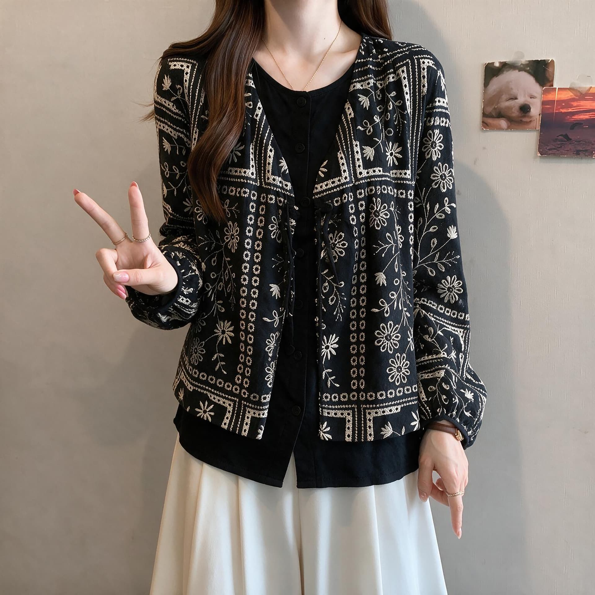빅 사이즈 지방 mm 2026 이른 가을 새로운 패션 무거운 작업 자수 휴식 센스 표지 학위 슬림해 보이는 캐주얼 페이크 레이어드 상세 이미지 2