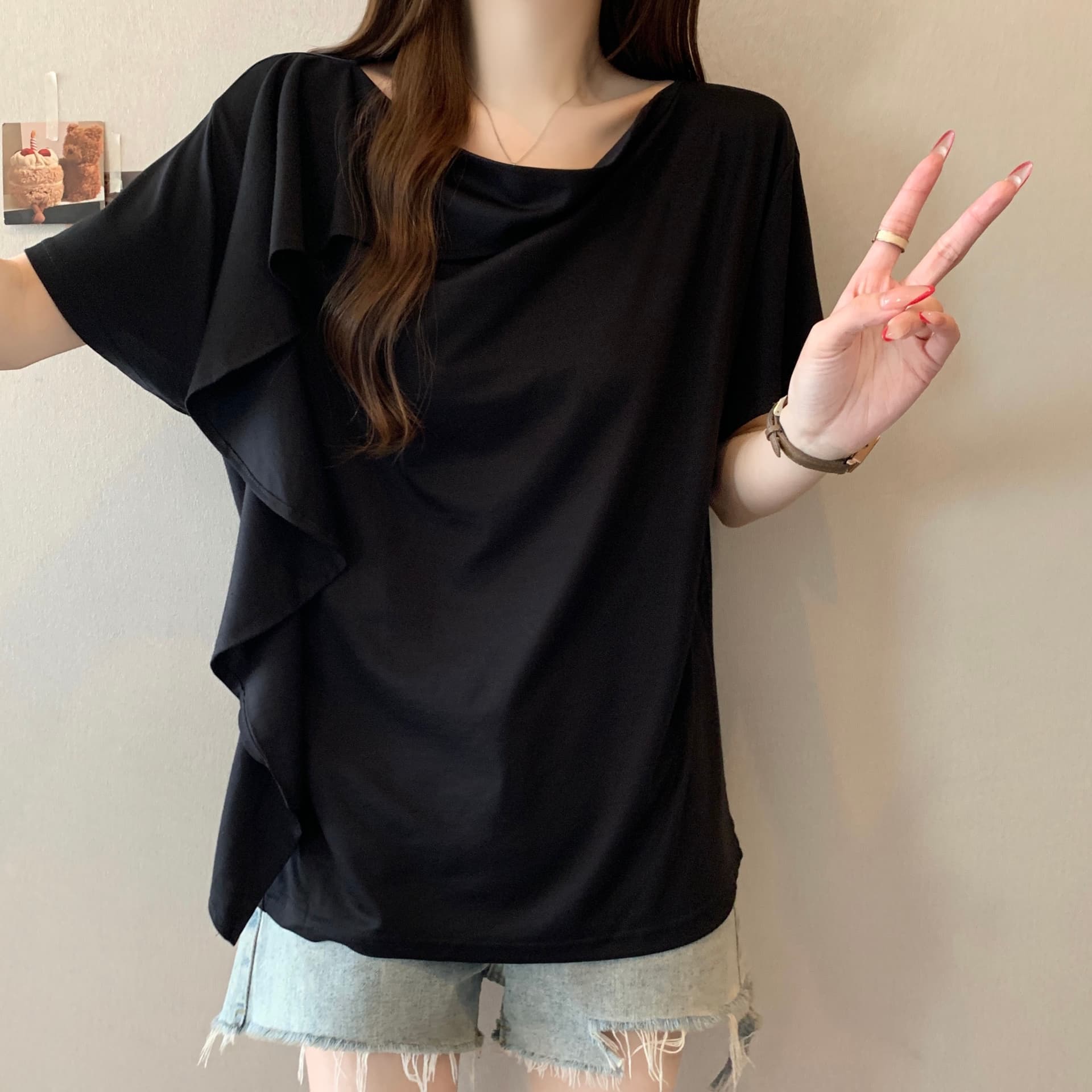 지방 mm 여름 새로운 품격 프릴 티셔츠 흔들다 칼라 맨위 디자인 센스 비대칭 레이스 장식 반팔 이미지 3