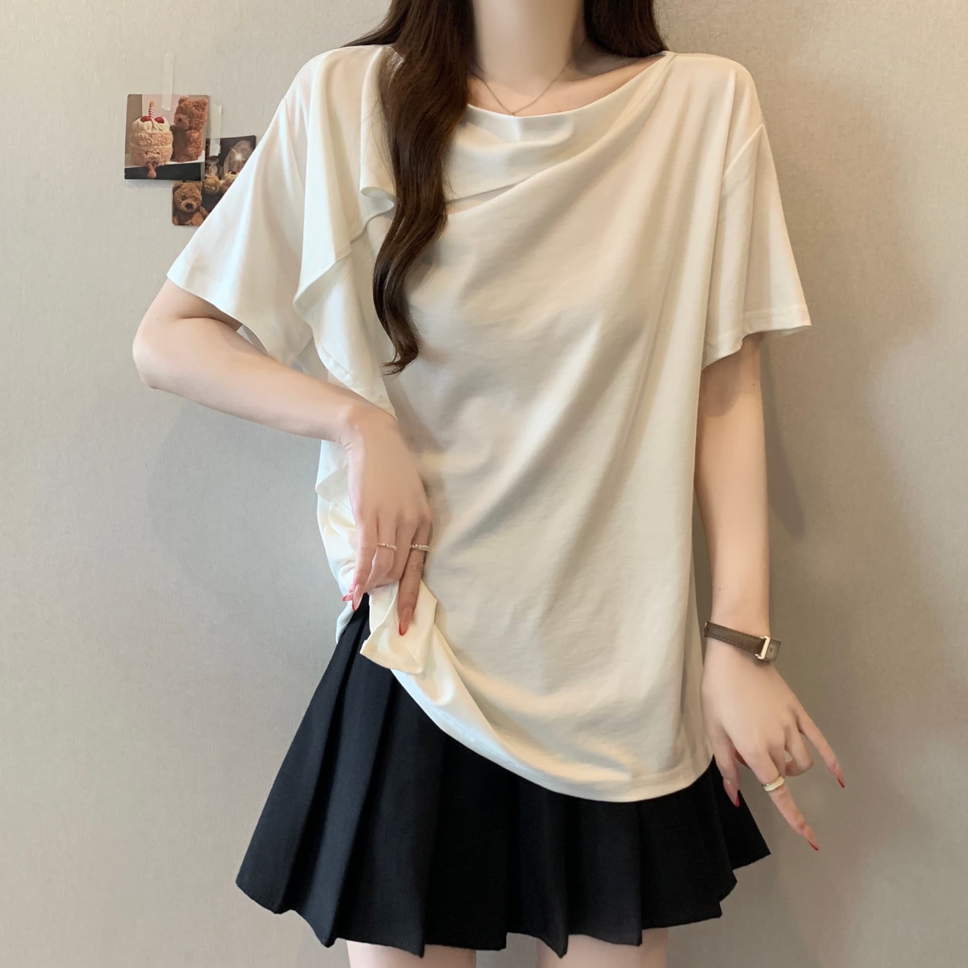 지방 mm 여름 새로운 품격 프릴 티셔츠 흔들다 칼라 맨위 디자인 센스 비대칭 레이스 장식 반팔 상세 이미지 3
