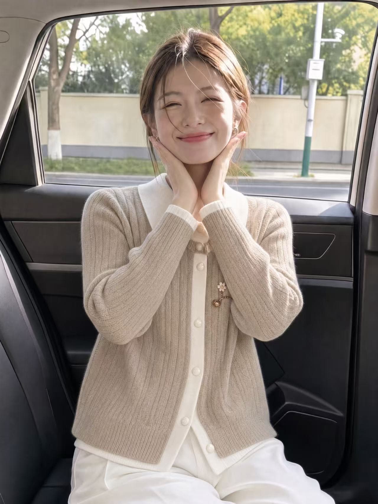 폴로 칼라 페이크 레이어드 부드러운 찹쌀 스웨터 여자 2026 가을 겨울 새로운 디자인 센스 꽈배기 니트 스웨터 쇼트 스타일 스택 착용 맨위 이미지 2