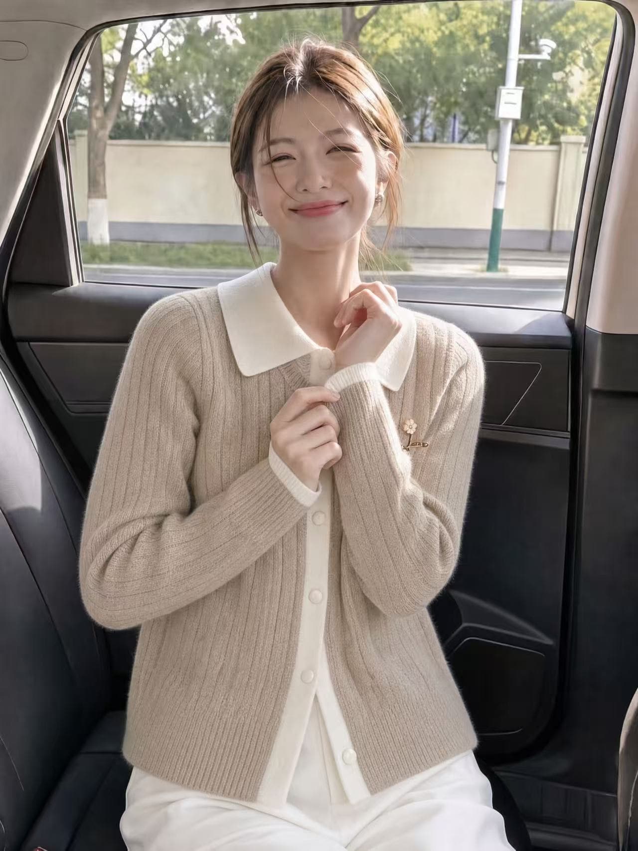 폴로 칼라 페이크 레이어드 부드러운 찹쌀 스웨터 여자 2026 가을 겨울 새로운 디자인 센스 꽈배기 니트 스웨터 쇼트 스타일 스택 착용 맨위 상세 이미지 3