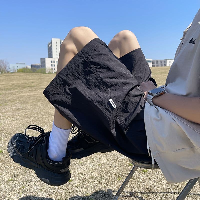 재 고 있 음 속도 건조한 반바지 남성 여름 외출용 얼음 실크 자외선 차단 남성 캐주얼 바지 남자 운동 5 점 바지