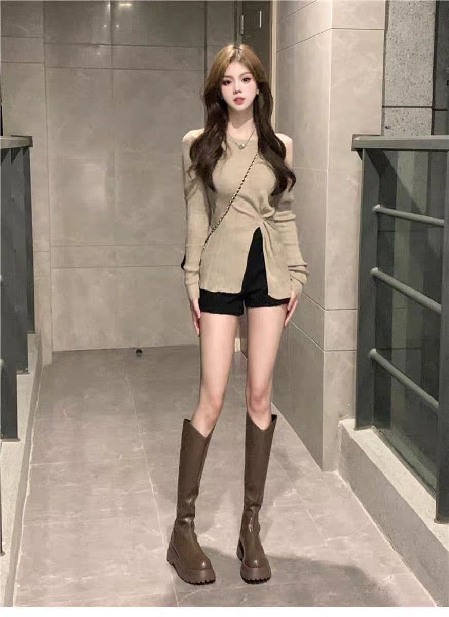 트임 오프숄더 대 네클라인 쇄골 만나는 니트 스웨터 여성 봄 가을 겨울 스웨터 고급 센스 달콤한 매운맛 낮은 네크라인 맨위 상세 이미지 7