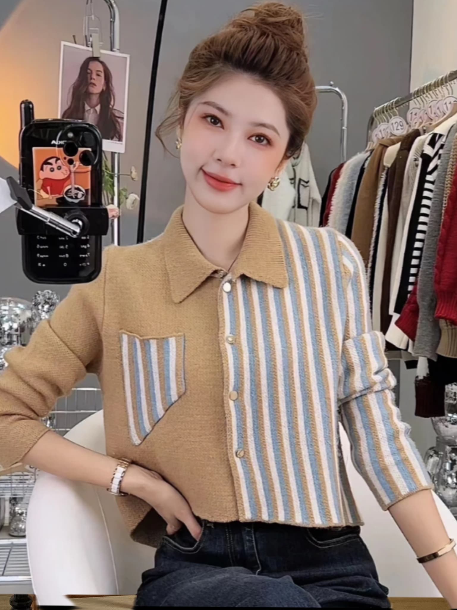 흔들어서 톤 주간 고양이 품질 정품 한국 스타일 배색 스트라이프 패치워크 쇼트 스타일 여성 셔츠 2026 가을 새로운 Chic 맨위 이미지 4