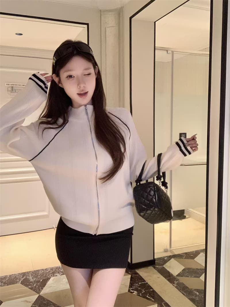 레트로 배색 지퍼 니트 스탠드 칼라 여성 코트 가을 2026 새로운 캐주얼 슬림해 보이는 오픈 가디건 긴팔 맨위 트렌디 상세 이미지 3