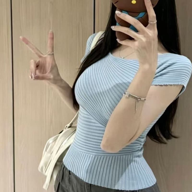 작은 대중 디자인 센스 불규칙 핫걸 잘 생긴 아름다운 맨위 다용도 섹션 순수한 욕망 바람 쇼트 스타일 니트 스웨터 여성 여름 이미지 5