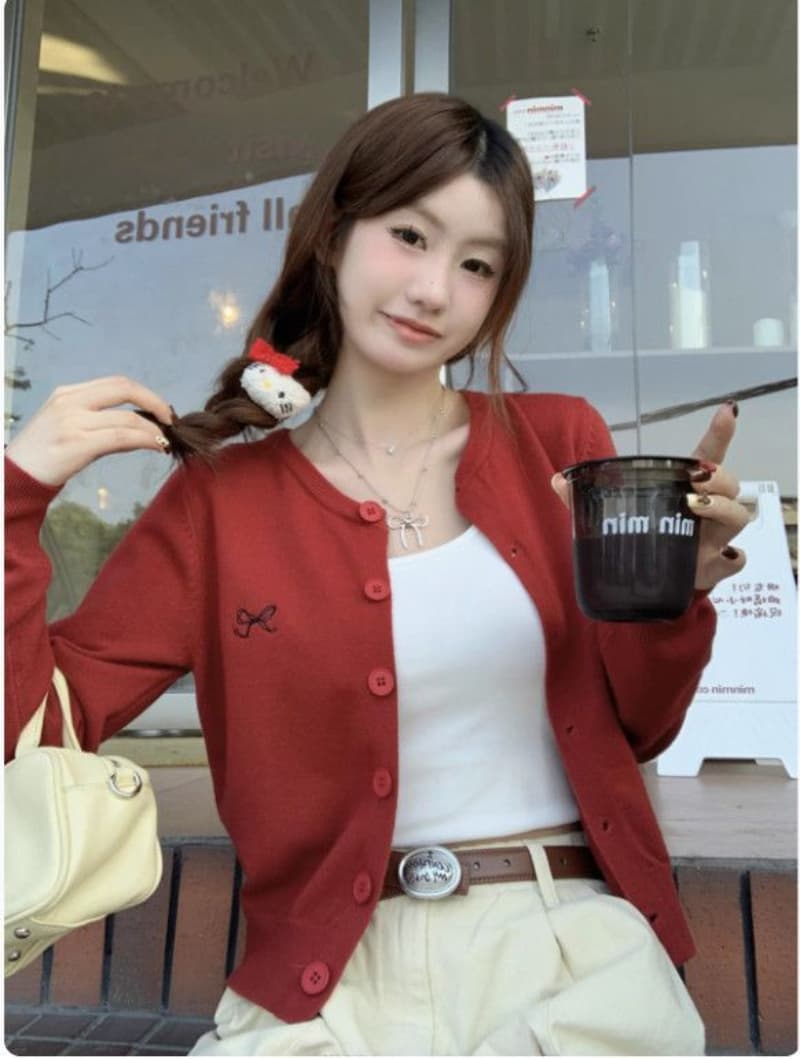 패키지 코어 실 이른 봄 오픈 가디건 여성 뜨개질 재킷 고급 센스 봄 쇼트 스타일 긴팔 자수 외부 잡아라. 의류 상세 이미지 4