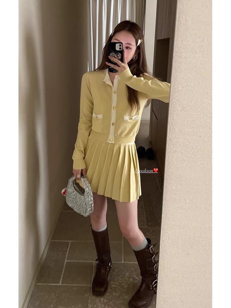 miu 부서 천 골드 한 부서 절묘한 세트 여성 이른 가을 니트 오픈 가디건 플리츠 스커트 투피스 세트 상세 이미지 2