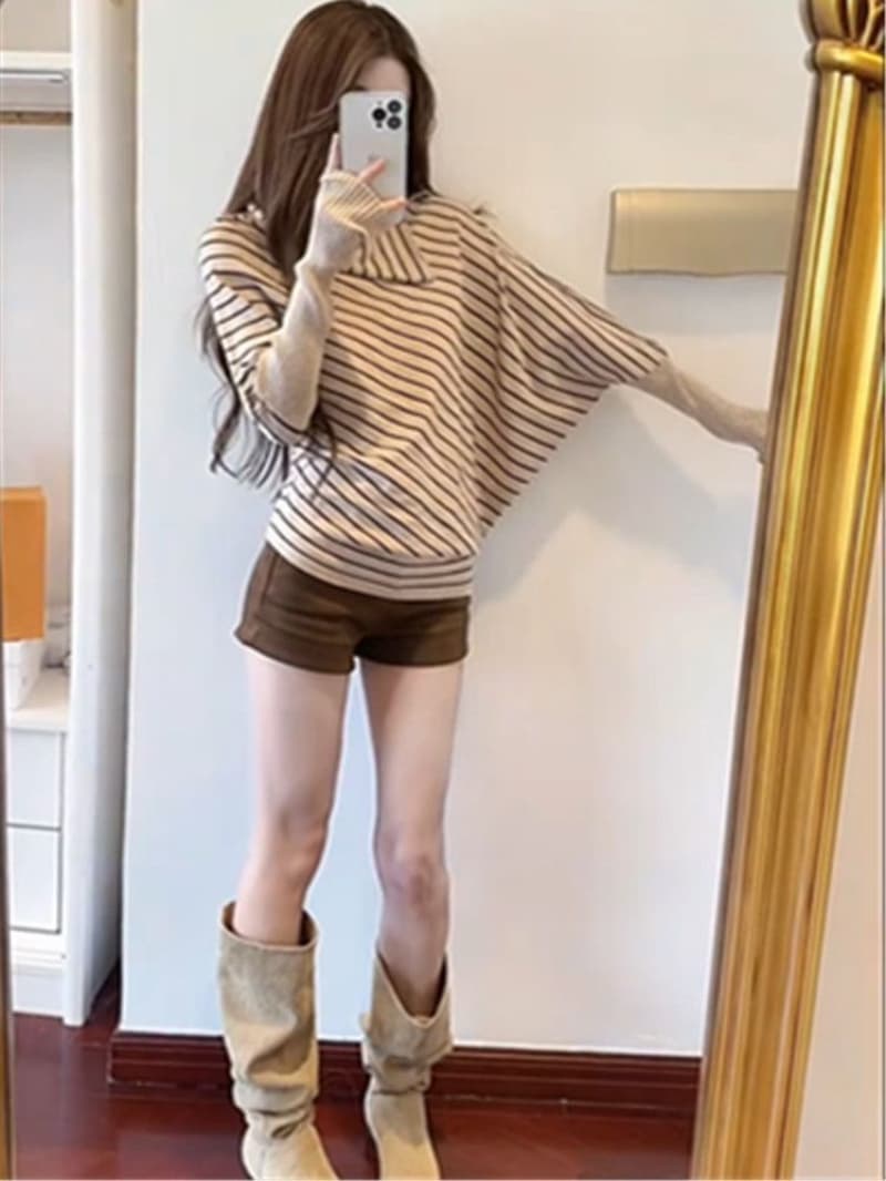 앤디 플러시 워시 물 불규칙 폴로 칼라 배트윙 소매 스트라이프 니트 스웨터 여성 가을 겨울 고유 한 디자인 센스 맨위 상세 이미지 10