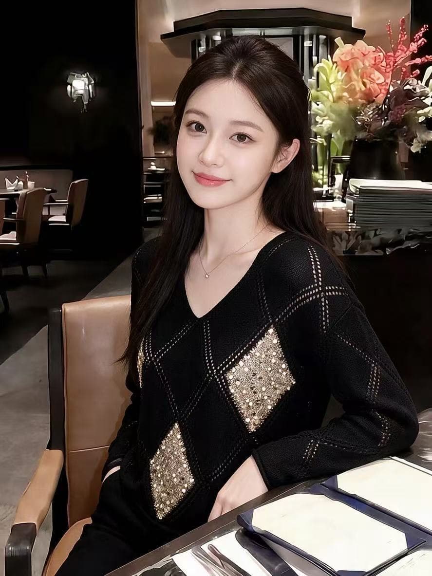 부드러운 바람 품격 명문 여성 무거운 작업 스팽글 풀오버 스웨터 여자 가을 느긋한 바람 화이트 링 그리드 홀로우 아웃 니트 스웨터 이미지 4