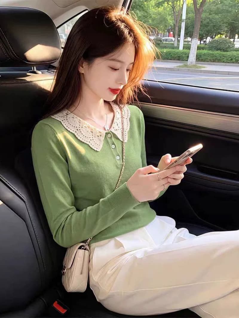한 부서 연령 감소 베이비 칼라 레이스 조각 만나는 니트 스웨터 여성 2026 가을 긴팔 슬림해 보이는 디자인 센스 맨위 상세 이미지 2