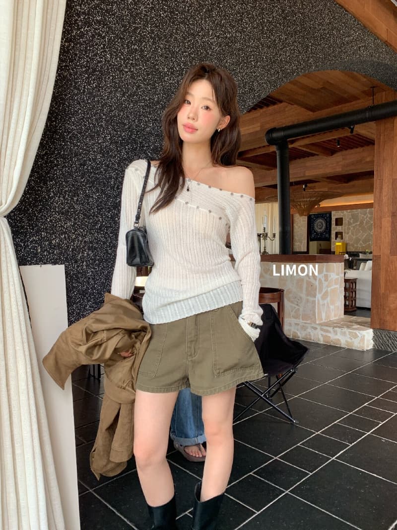 레몬 녹차 2026 가을 비스듬한 칼라 단추 니트 스웨터 여성 긴 소매 오프숄더 디자인 맨위 상세 이미지 8