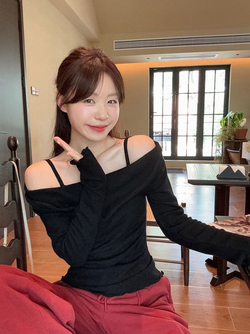프랑스식 흔들다 칼라 페이크 레이어드 긴팔 니트 스웨터 여성 2026 봄 가을 새로운 몸매 가꾸기 오프숄더 이른 가을 chic 맨위 상세 이미지 1