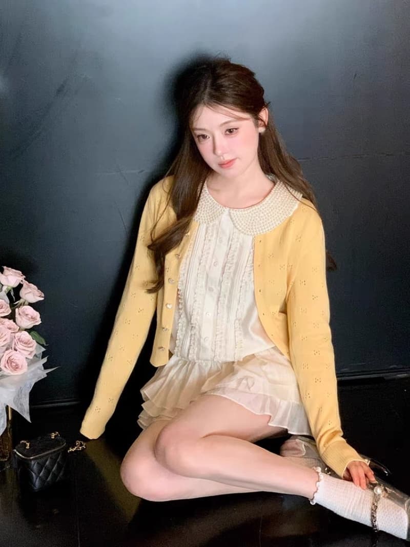 모방 면 니트 베이비 칼라 니트 오픈 가디건 여성 가을 겨울 새로운 꽃잎 디자인 긴팔 인사이드 잡아라. 의류 상세 이미지 4