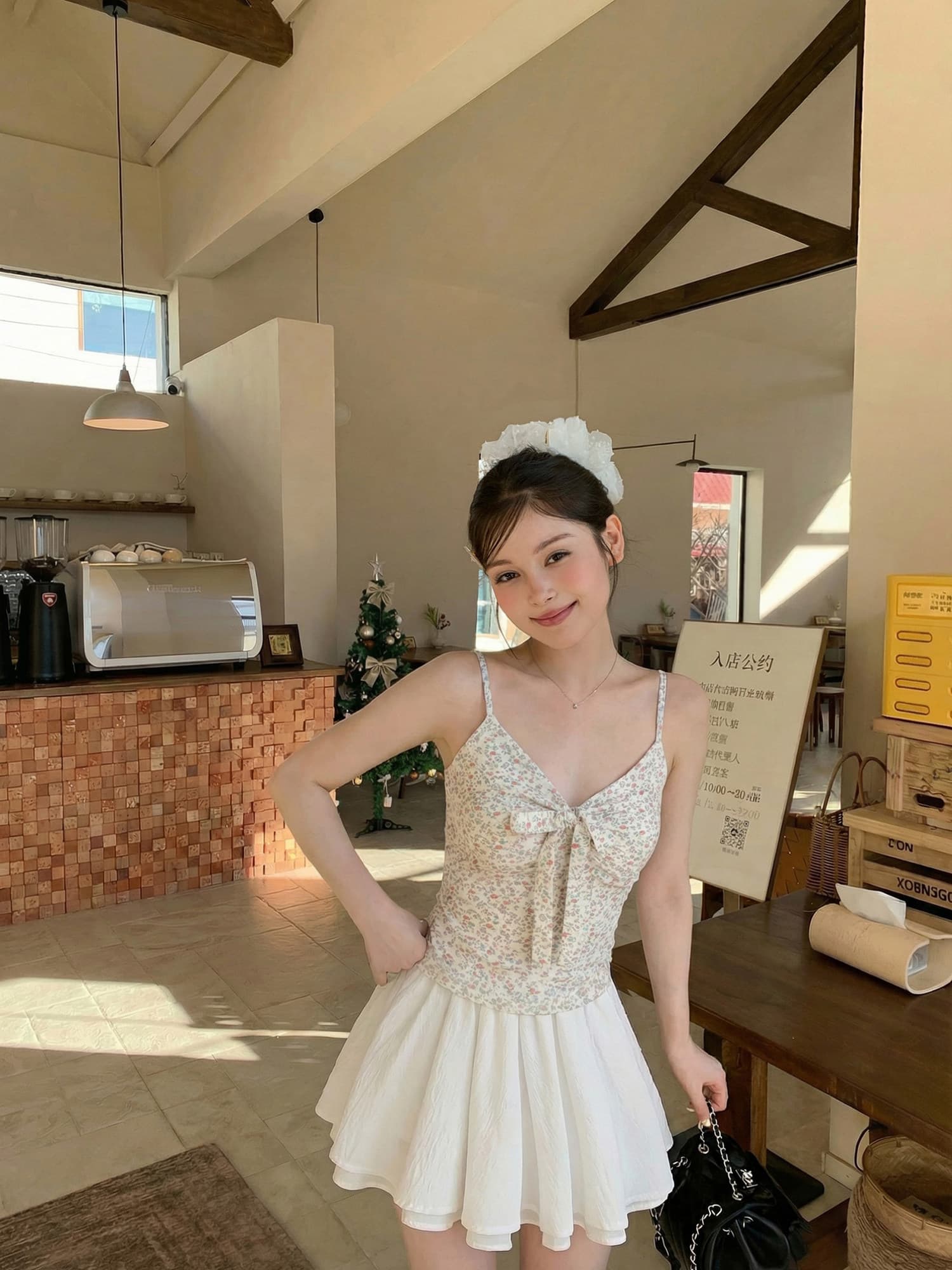 벨트 가슴 패드 연령 감소 꽃무늬 핫걸 슬립 여성 여름 인사이드 가져 가라. 나비 매듭 디스플레이 몸 V넥 외출용 몸매 가꾸기 조끼 상세 이미지 2