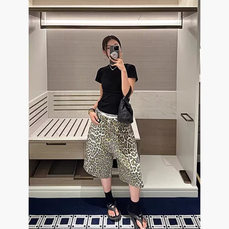 한국 chic 새로운 레트로 표범 반바지 여성 2026 년 여름 새로운 하이웨이스트 슬림해 보이는 루즈핏 넓은 다리가 짧다. 바지 트렌디 상세 이미지 40