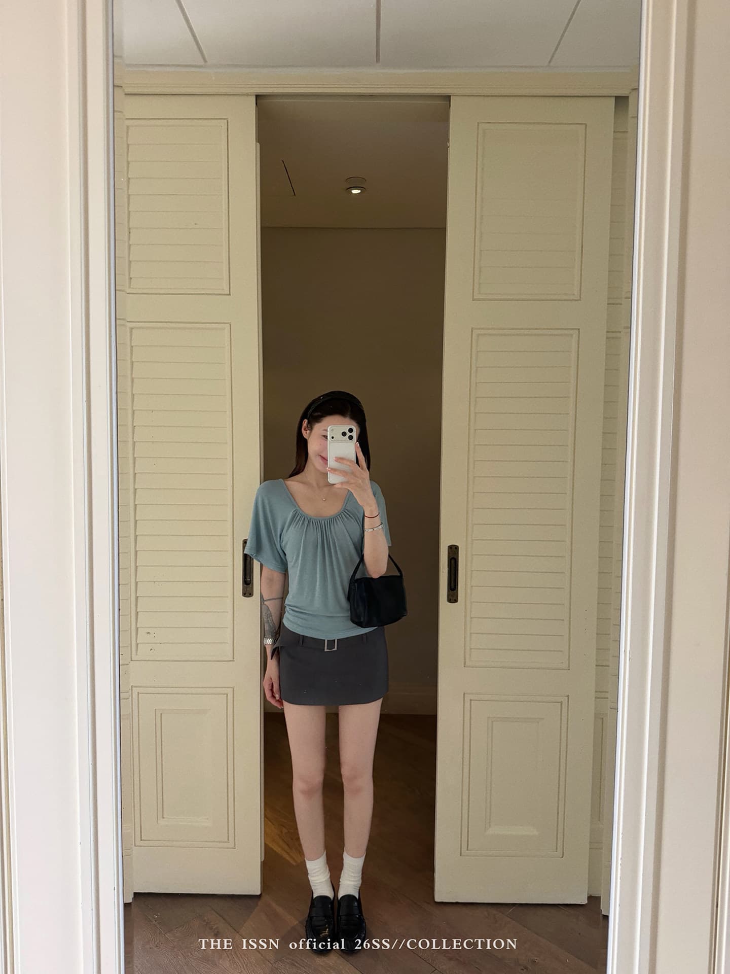 한국 스타일 아메리칸 u 칼라 백리스 반팔 티셔츠 여성 여름 한 부서 단색 미니멀리즘 주름 작은 대중 몸매 가꾸기 슬림해 보이는 맨위 트렌디 상세 이미지 13