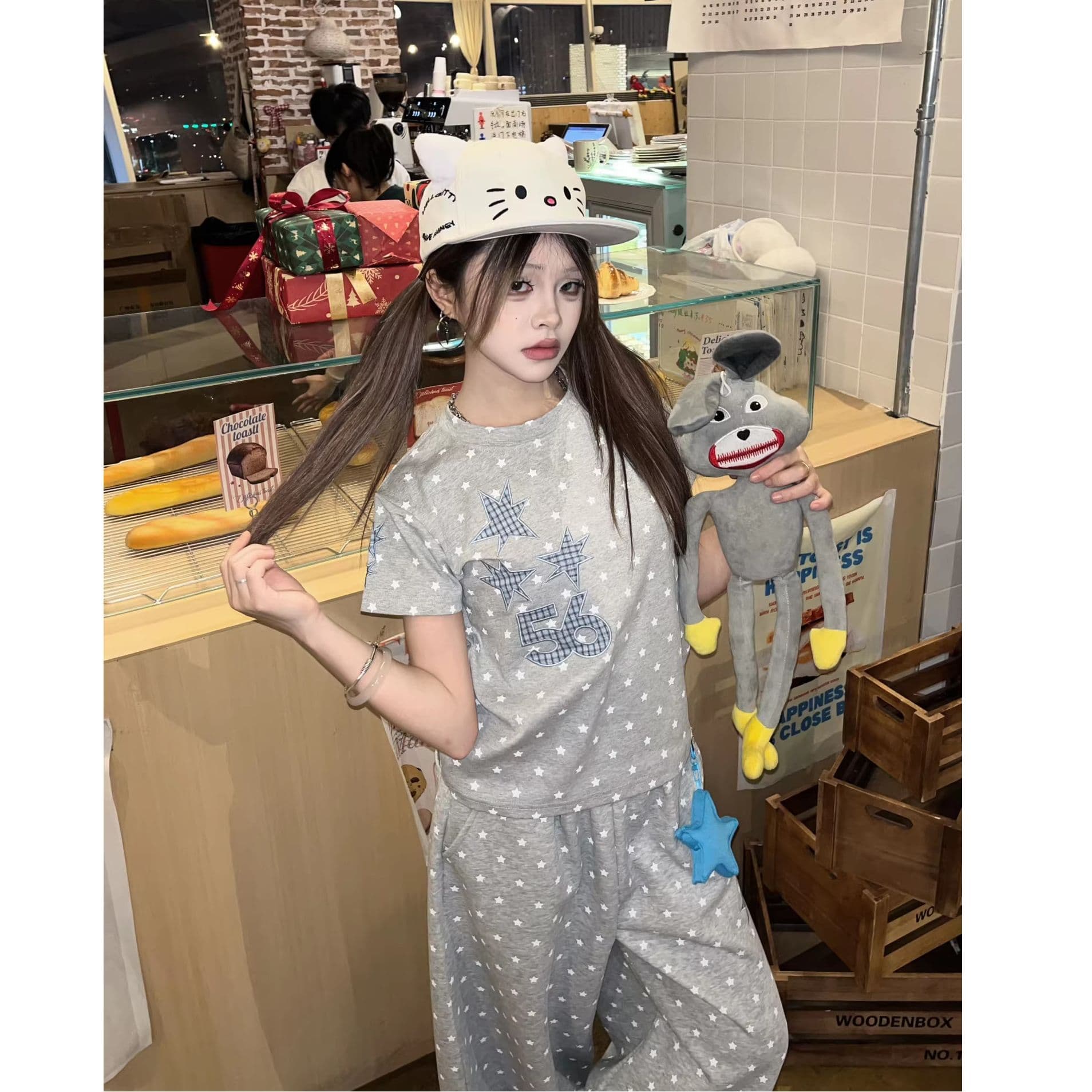 두 조각 여성 세트 2026 여름 새로운 한 부서 아메리칸 레트로 별 자수 반팔 넓은 다리 길이 바지 세트 핫걸 이미지 2
