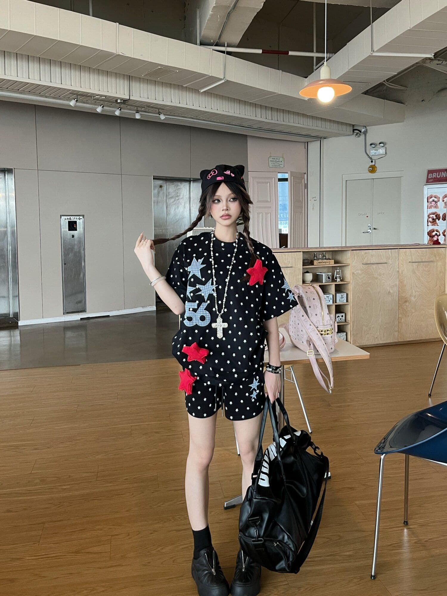 두 조각 여성 세트 아메리칸 레트로 학원 스타일 별 펜던트 달콤함 맨위 여성용 짧은 소매 티셔츠 반바지 슬림해 보이는 세트 상세 이미지 8