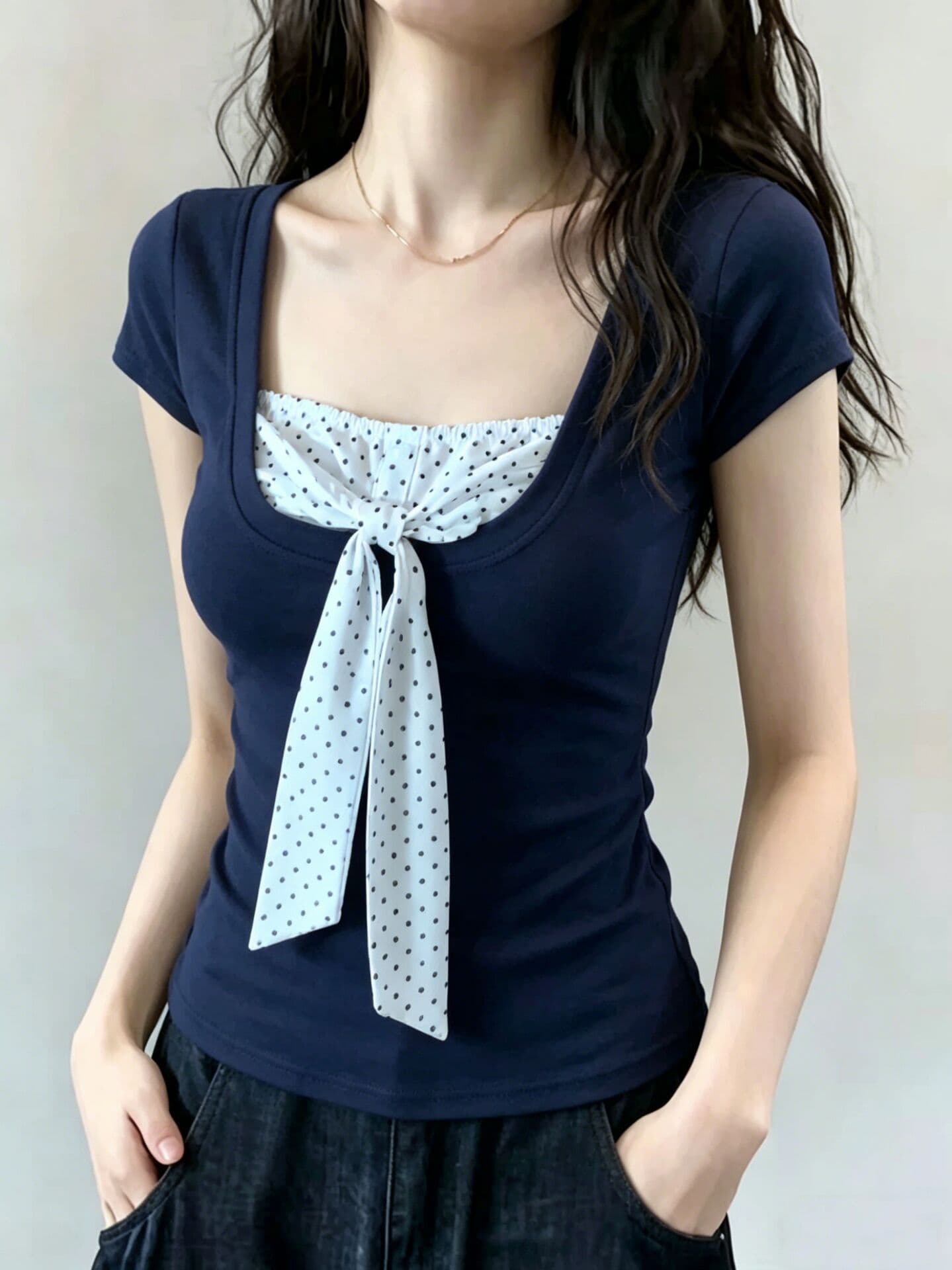 한국 스타일 아메리칸 여름 새로운 배색 페이크 레이어드 광장 칼라 반팔 티셔츠 여성 도트 무늬 나비 매듭 슬림해 보이는 맨위 상세 이미지 1