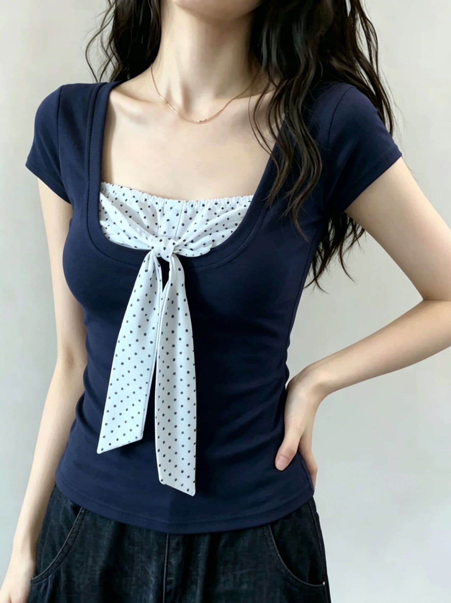 한국 스타일 아메리칸 여름 새로운 배색 페이크 레이어드 광장 칼라 반팔 티셔츠 여성 도트 무늬 나비 매듭 슬림해 보이는 맨위 상세 이미지 4