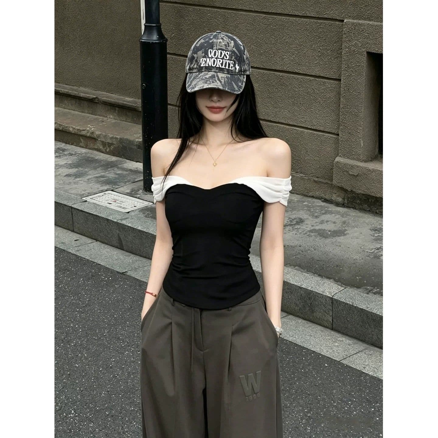 한국 chic 망사 튜브탑 캐미솔 여름 오프숄더 핫걸 몸매 가꾸기 검정색 쇼트 스타일 맨위 트렌디 이미지 2