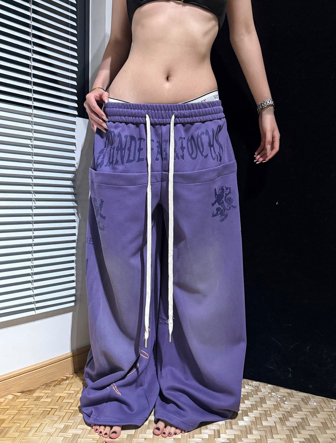 좋은 품질 한국 chic 아메리칸 레트로 마 오래된 알파벳 모통이 칼 웨이 바지 남녀 루즈핏 다용도 캐주얼 긴 바지 상세 이미지 10
