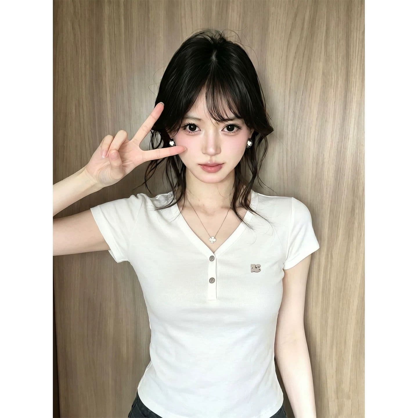 한국 chic 순면 아메리칸 레트로 V넥 알파벳 프린트 몸매 가꾸기 반팔 티셔츠 여성 여름 새로운 핫걸 맨위