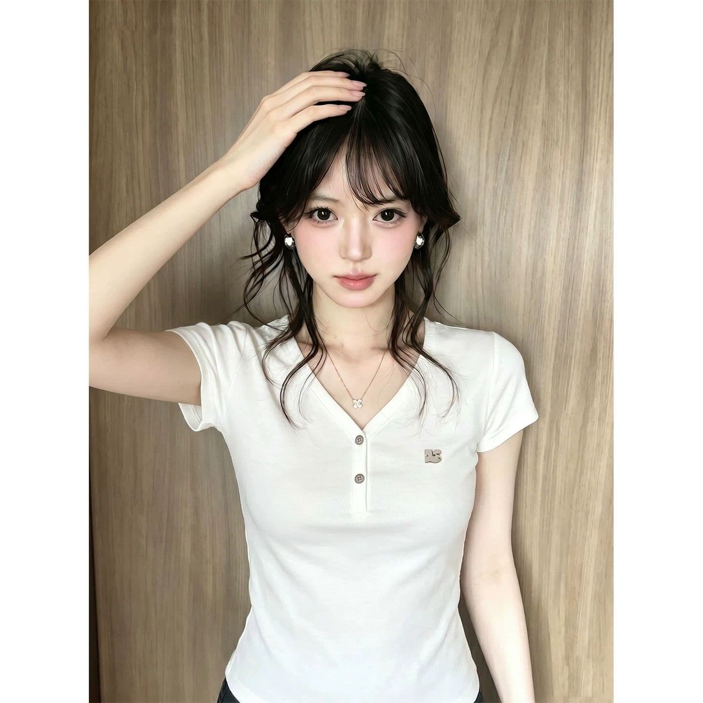 한국 chic 순면 아메리칸 레트로 V넥 알파벳 프린트 몸매 가꾸기 반팔 티셔츠 여성 여름 새로운 핫걸 맨위 이미지 5