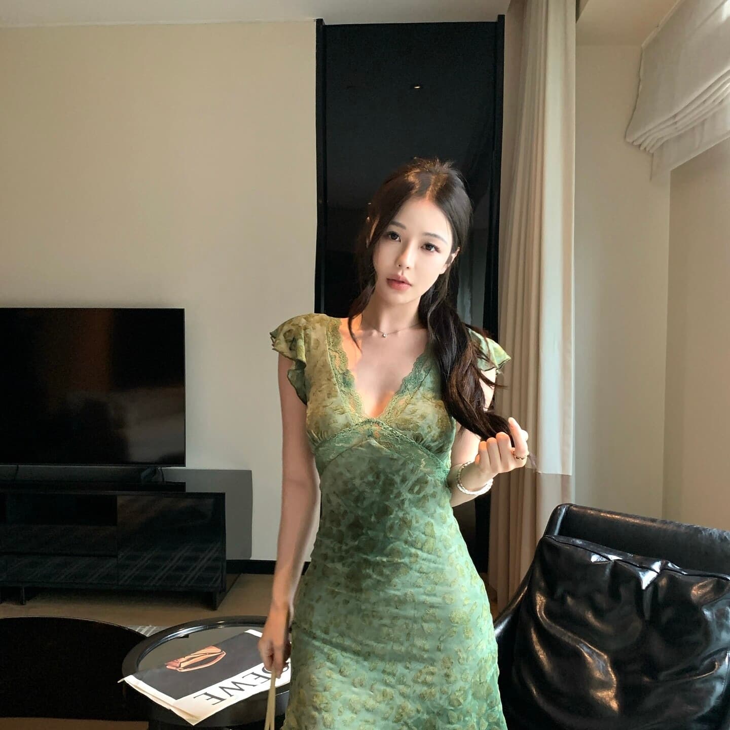 한국 chic 새로운 아메리칸 레이스 작은 날다 소매 비스듬한 자르다 레오파드 무늬 치마 여성 깊은 v 섹시함 몸매 가꾸기 허리 수축 드레스 이미지 5