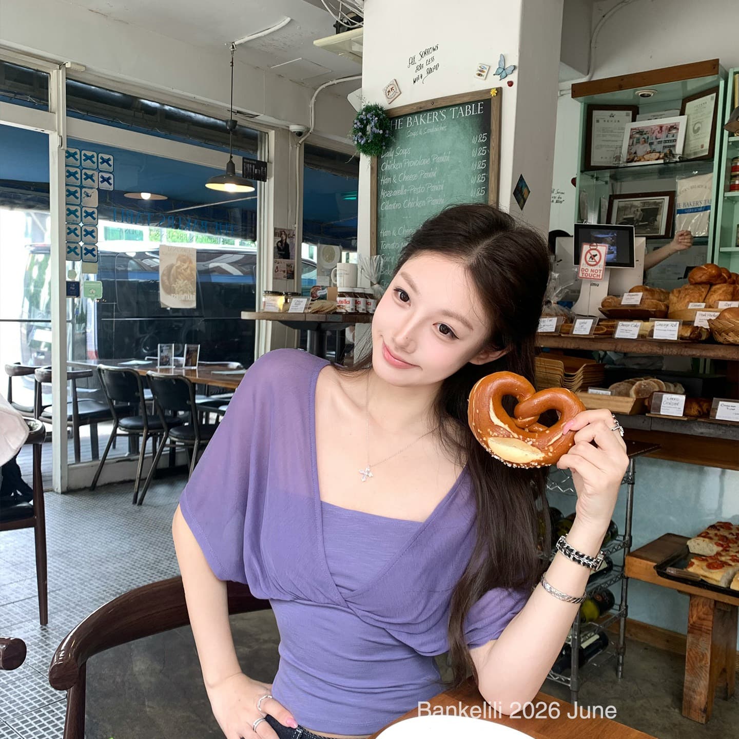 새로운 페이크 레이어드 주름 블라우스 튜브탑 반팔 티셔츠 여성 여름 허리 수축 작은 대중 디자인 센스 핫걸 맨위 트렌디 이미지 5