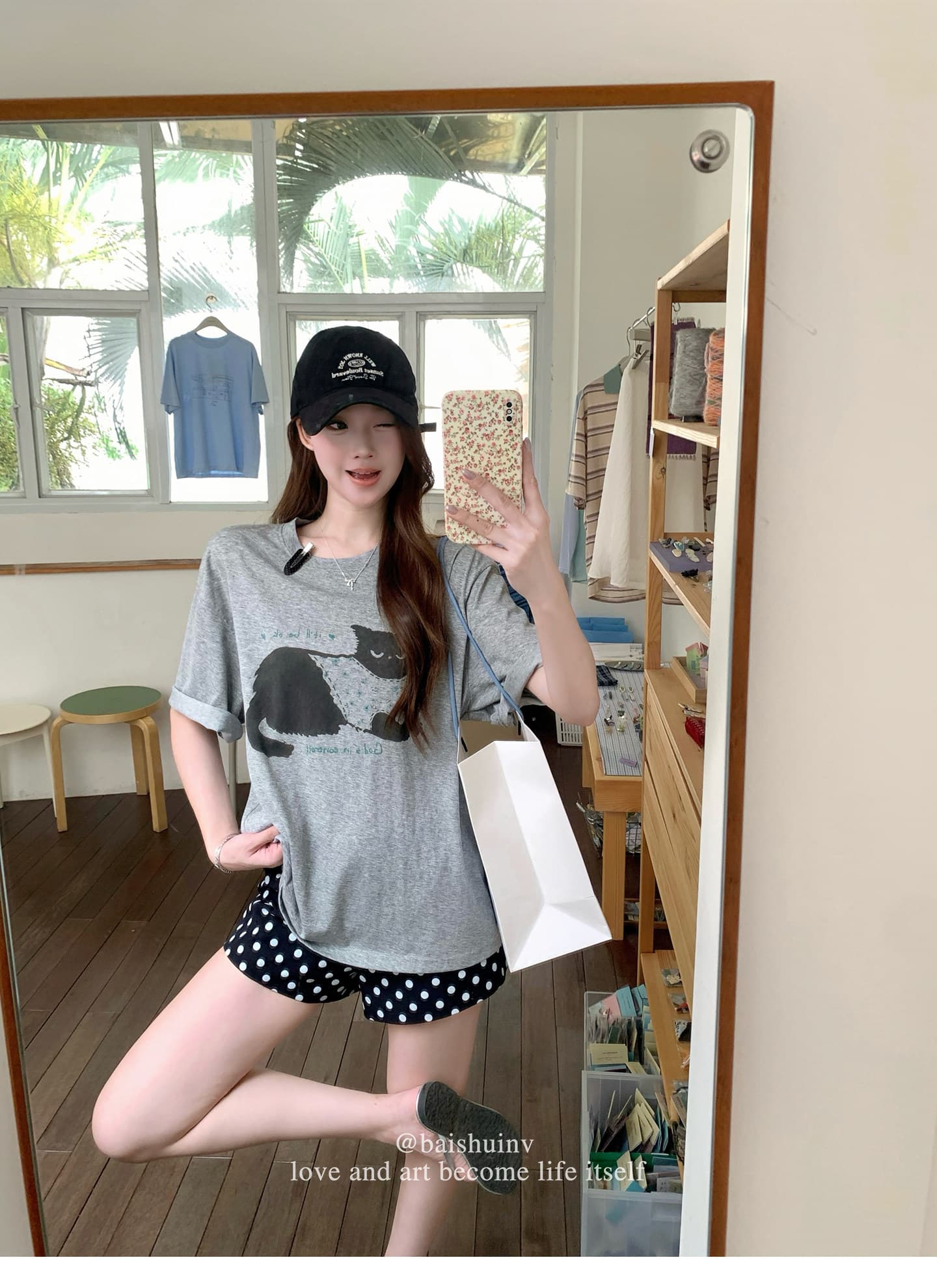 눈꽃 면 고양이 프린트 라운드 넥 티셔츠 여성 여름 섹션 한 부서 달콤함 귀여운 루즈핏 느긋한 센스 다용도 맨위 상세 이미지 40