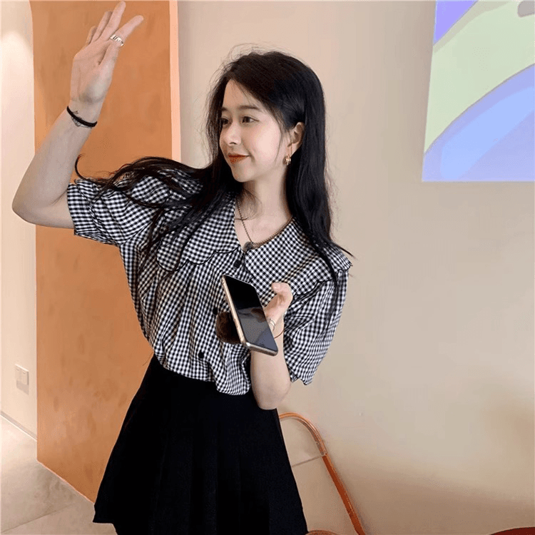 작은 키 베이비 칼라 셔츠 여성 2026 여름 새로운 프랑스식 Chic 반팔 디자인 센스 루즈핏 체크무늬 맨위 상세 이미지 6