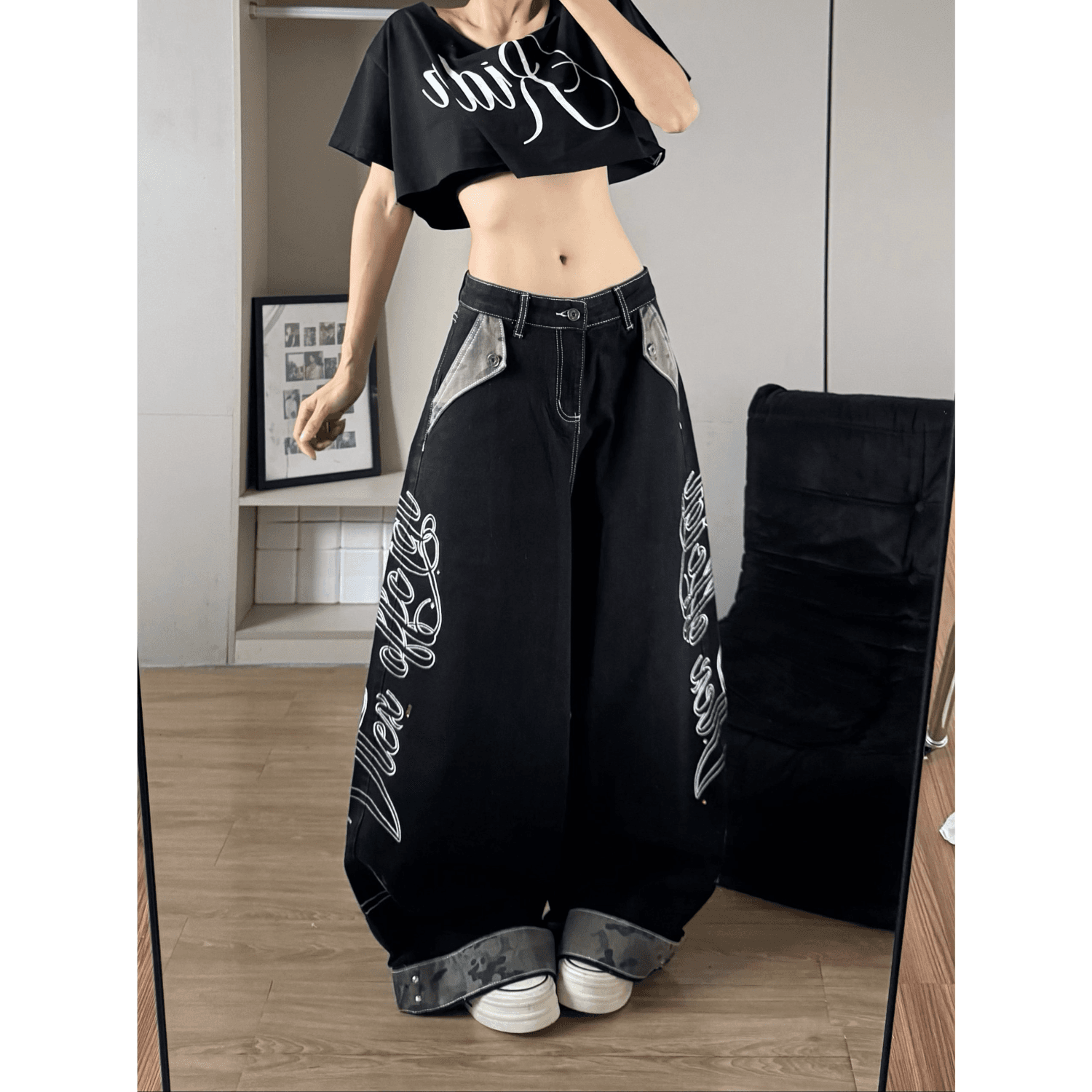 아메리칸 알파벳 자수 패치워크 배색 카모플라주 청바지 여성 가을 새로운 거리 루즈핏 넓은 다리 바닥 청소 긴 바지 상세 이미지 8