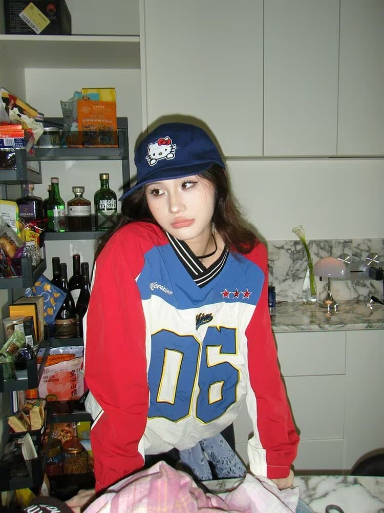 한국 스타일 아메리칸 거리 V넥 숫자 가을 의상 패치워크 배색 조수 브랜드 자켓 밴딩 펌프 로프 긴팔 바람막이 여성 이미지 4