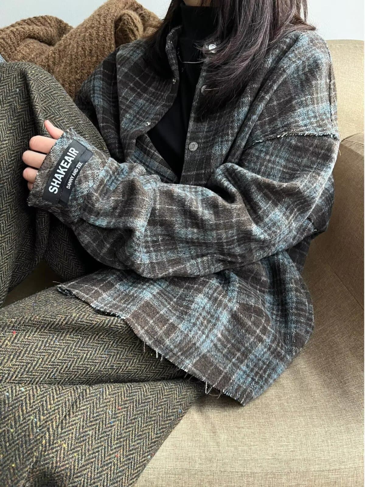 2026 봄 가을 아메리칸 레트로 연삭 털 격자 무늬 셔츠 남녀 조수 브랜드 루즈핏 캐주얼 워싱 스탠드 칼라 재킷 상세 이미지 2