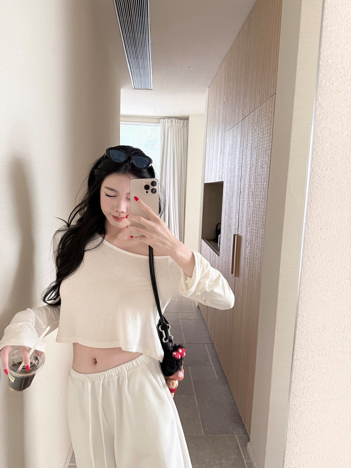 아메리칸 비스듬한 어깨 긴팔 티셔츠 여성 여름과 가을 새로운 쇼트 스타일 슬림해 보이는 다용도 오프숄더 핫걸 슬림해 보이는 작은 대중 맨위 상세 이미지 5