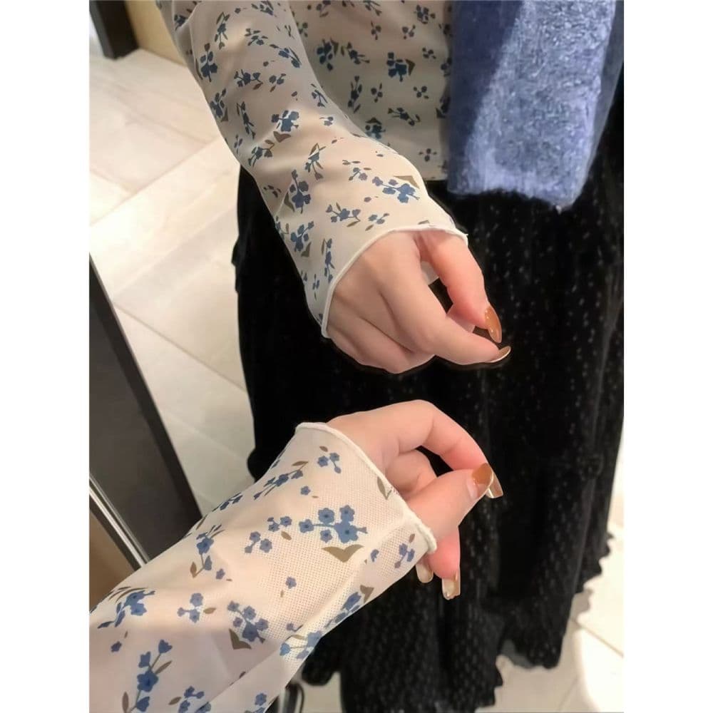 터틀넥 파란색 꽃무늬 긴팔 티셔츠 여성 가을 한 부서 달콤함 프릴 다용도 마이크로 ~을 통해 기본 셔츠 맨위 트렌디 상세 이미지 8