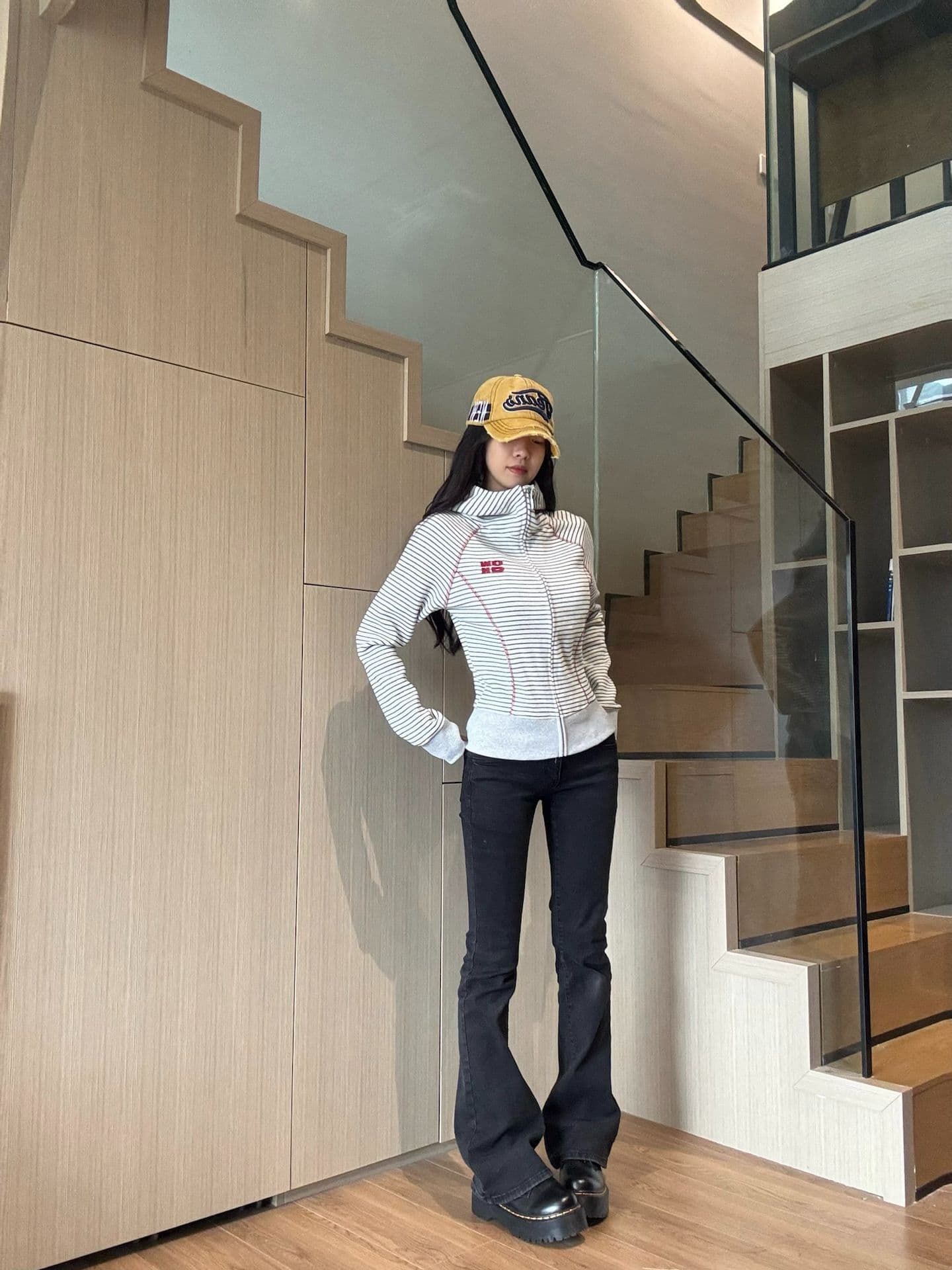 한국 chic 아메리칸 2026 가을 새로운 스트라이프 후드 티 스웨터 여성 한국 스타일 루즈핏 지퍼 카디건 코트 트렌디 상세 이미지 10