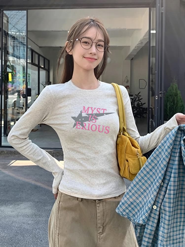 아메리칸 레트로 라운드 넥 긍정적 인 어깨 긴팔 티셔츠 여성 의류 가을 새로운 조수 브랜드 알파벳 별 프린트 몸매 가꾸기 맨위 상세 이미지 4