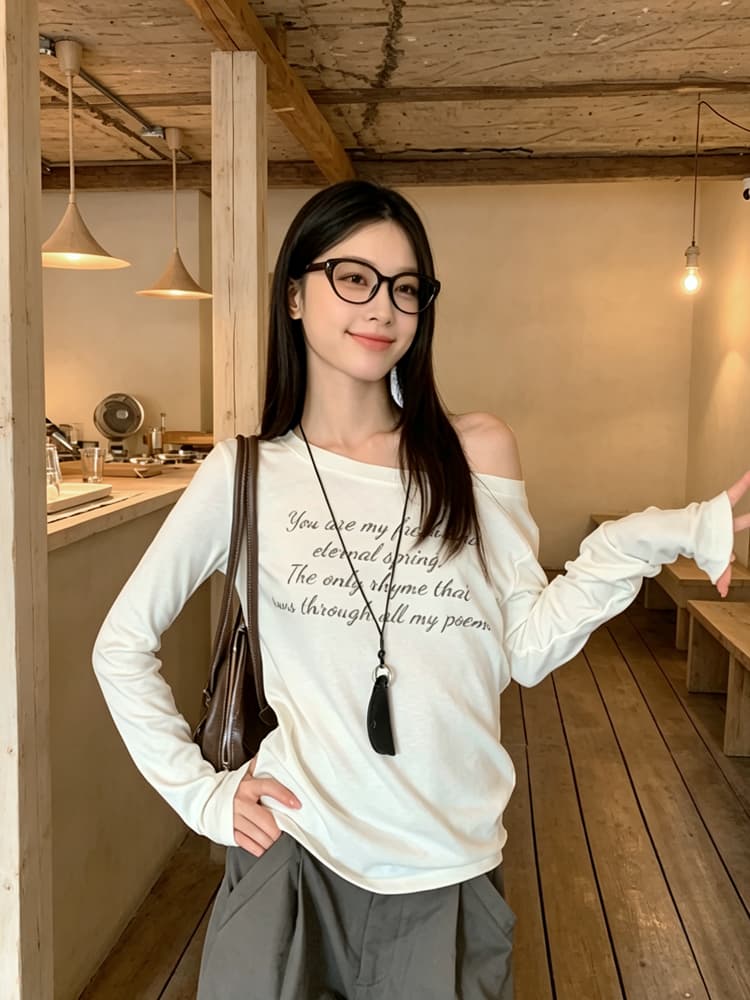 아메리칸 레트로 오프숄더 오프숄더 긴팔 티셔츠 여성 의류 조수 브랜드 알파벳 디자인 센스 캐주얼 루즈핏 비스듬한 칼라 맨위 이미지 4