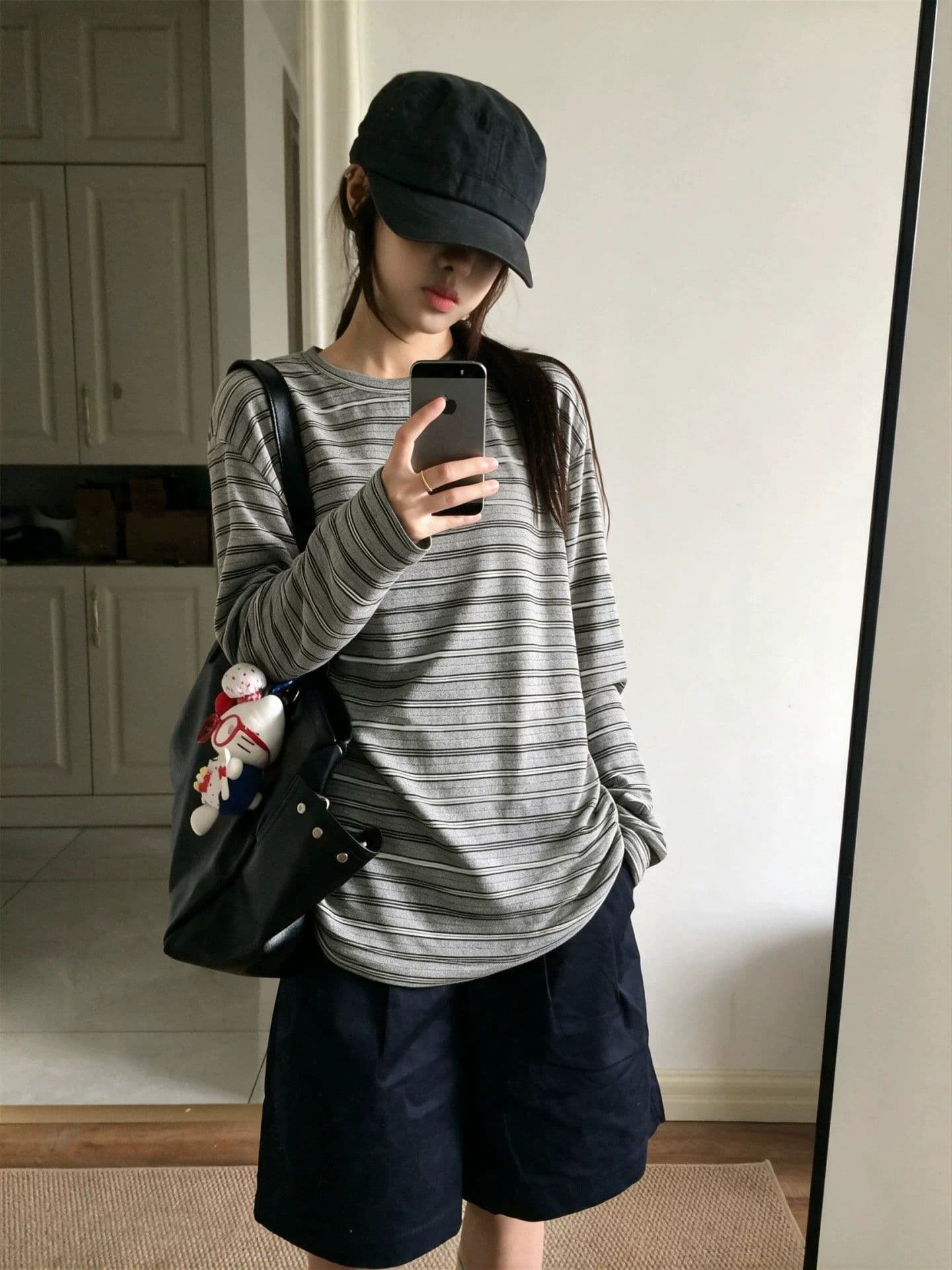 한국 스타일 아메리칸 레트로 라운드 넥 긴팔 티셔츠 여성 2026 가을 새로운 조수 브랜드 스트라이프 루즈핏 슬림해 보이는 맨위 트렌디