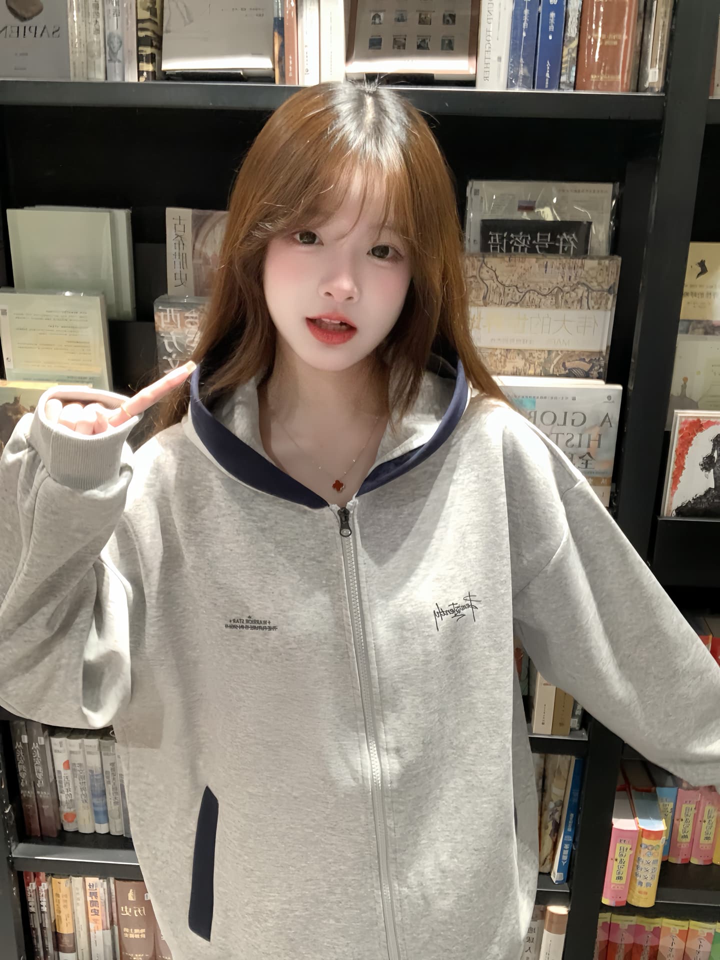 한국 chic 아메리칸 레트로 가을 겨울 새로운 자수 패치워크 후드 티 스웨터 여성 루즈핏 거리 바람 지퍼 재킷 상세 이미지 9